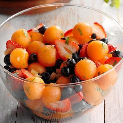 fruit en bessencompote