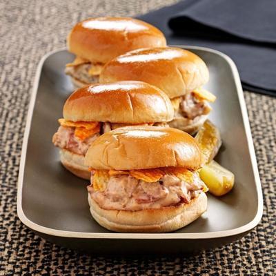 tailgater's touchdown slordige brat sliders