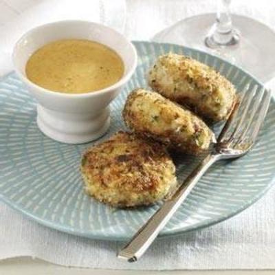 heerlijke scallop cakes met pittige honing aioli