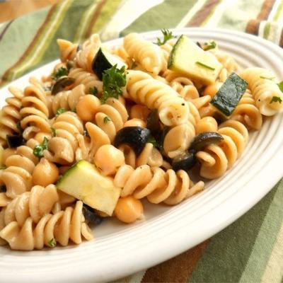 pasta kikkererwt salade