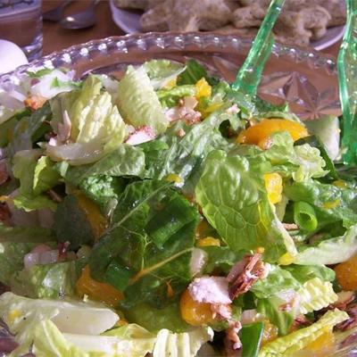 Mandarijn met amandelsalade