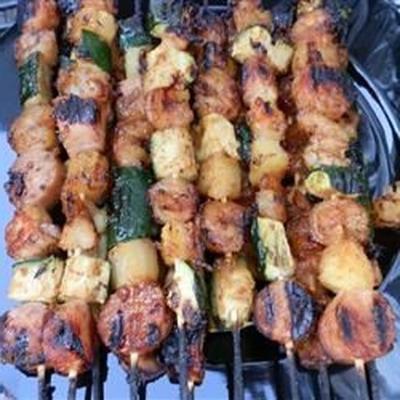 mantel en garnalen kabobs