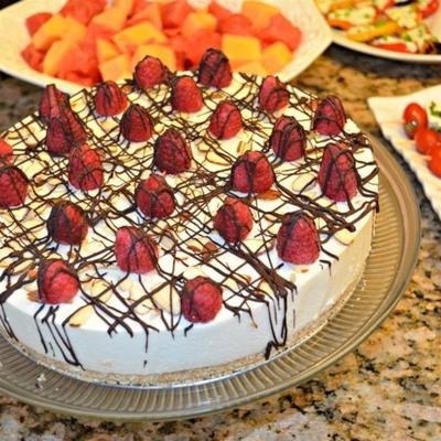 laurie's amaretto mousse cheesecake