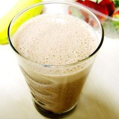 chocolade aardbei banaan milkshake