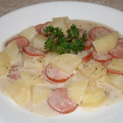 kielbasa en aardappel bakken