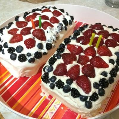 Strawberry Angels 'cake