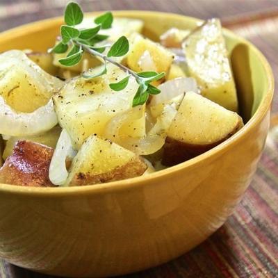 Geoffreyeerde aardappelen lyonnaise