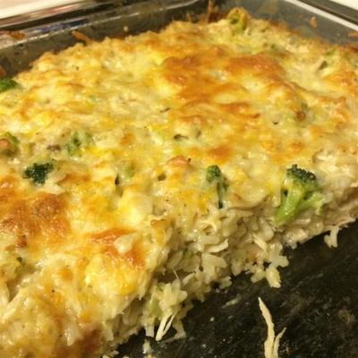 broccoli, rijst, kaas en kippenschotel