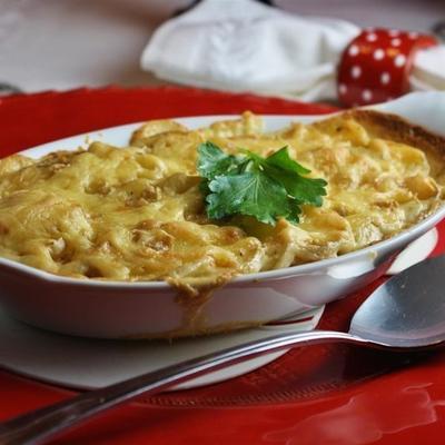 gratin van knoflookaardappelen