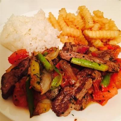 Peruviaanse Lomo-saltado