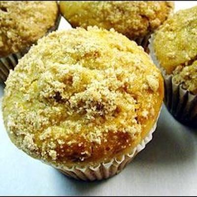 jumbo fluffy walnut apple muffins