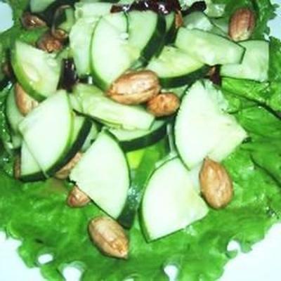 komkommer pinda salade