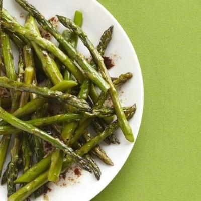 gebakken asperges met balsamico botersaus