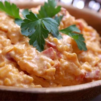John's pimento-kaas verspreid