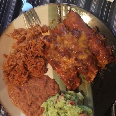 tex-mex rundvlees en kaas enchiladas