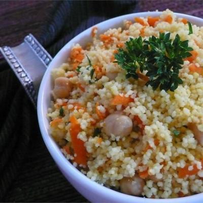 couscous met kikkererwten en wortels