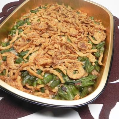 een stevige groene boon en een worstbraadpan