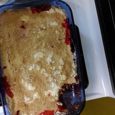 tante kaye's rabarber dump cake