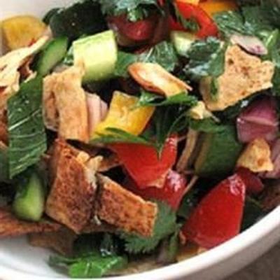 authentieke Libanese fattoush