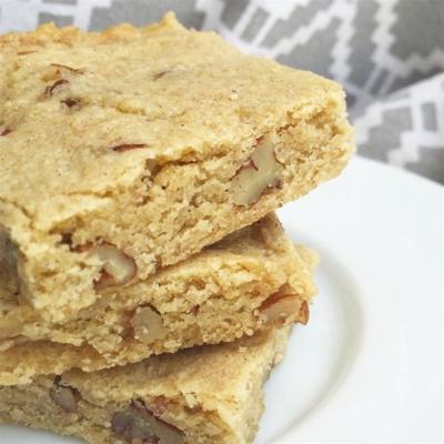 pecan cardamom bar cookies