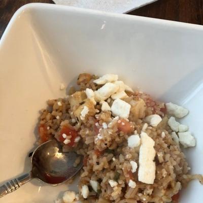 orzo met tomaat en gefrituurde tofu
