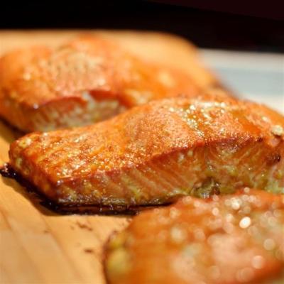 cedar planked zalm