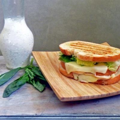 Tubby's pesto panini