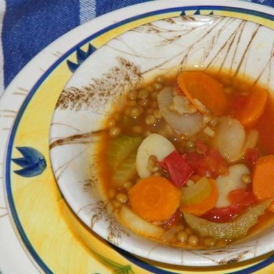 kastanje, linzen en groente stoofpot