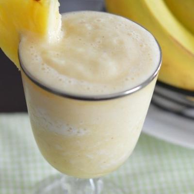 smoothie van ananas en banaan