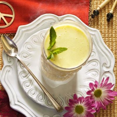 mango lassi