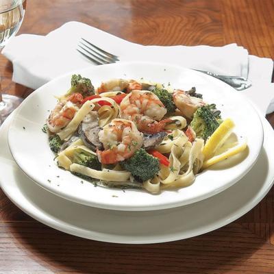 gerookte garnalen en paddestoelen met wilde champignons