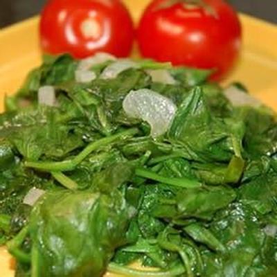 snelle en gemakkelijke spinazie met sjalotten