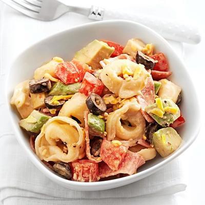nonie's tortellini salade