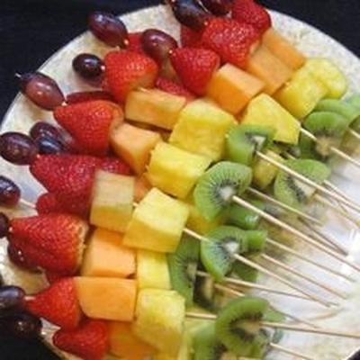 fruitige spiesjes