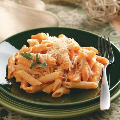 pasta met romige zoete aardappelsaus