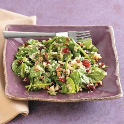 spinazie en berry quinoa salade
