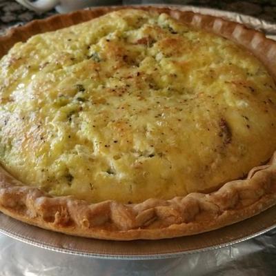 pesto, geitenkaas en zongedroogde tomaten quiche