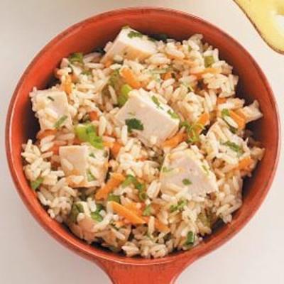 amandel bruine rijst salade