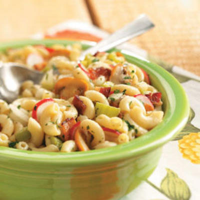 warme macaroni salade