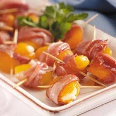 prosciutto verpakt abrikozen