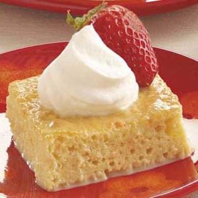 drie melk cake (tres leches cake)