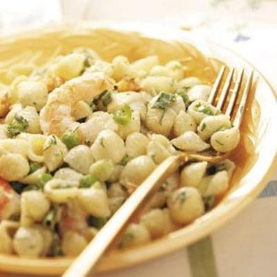 garnalen en pastasalade