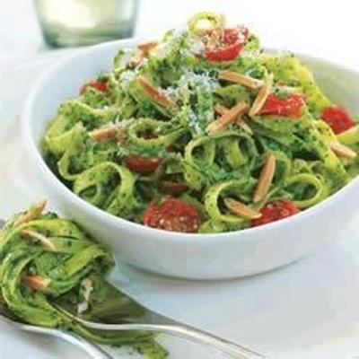 spinazie-amandelpesto