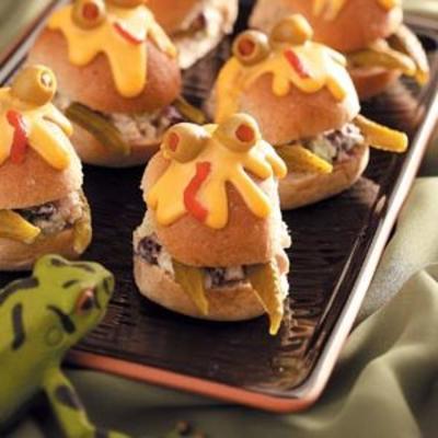 spookachtige monstersandwiches