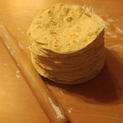 piadina romagnola (plat italiaans brood)