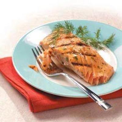 gemarineerde gegrilde zalm