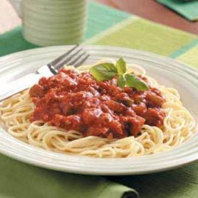 spaghetti en vlees saus