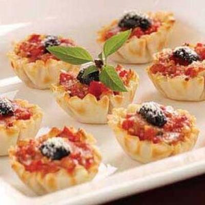 tomaat en mozzarella tartlets