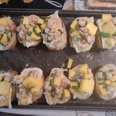 garnalen en mango bruschetta