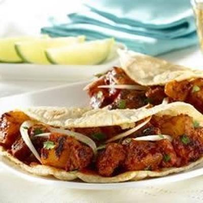 home-style tacos al pastor (tacos van chili en ananas)